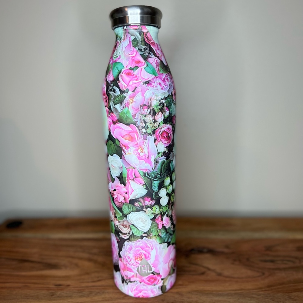 Tal 20 oz water bottle/screw cap with pink floral pattern